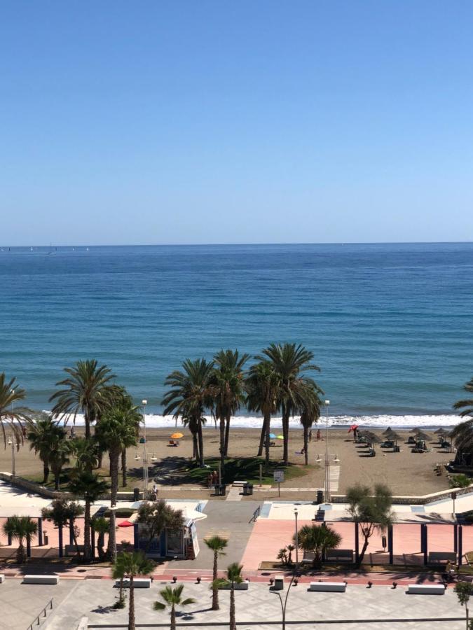 Atico Mirador Paseo Antonio Banderas primera linea de playa y piscina Málaga Exterior foto